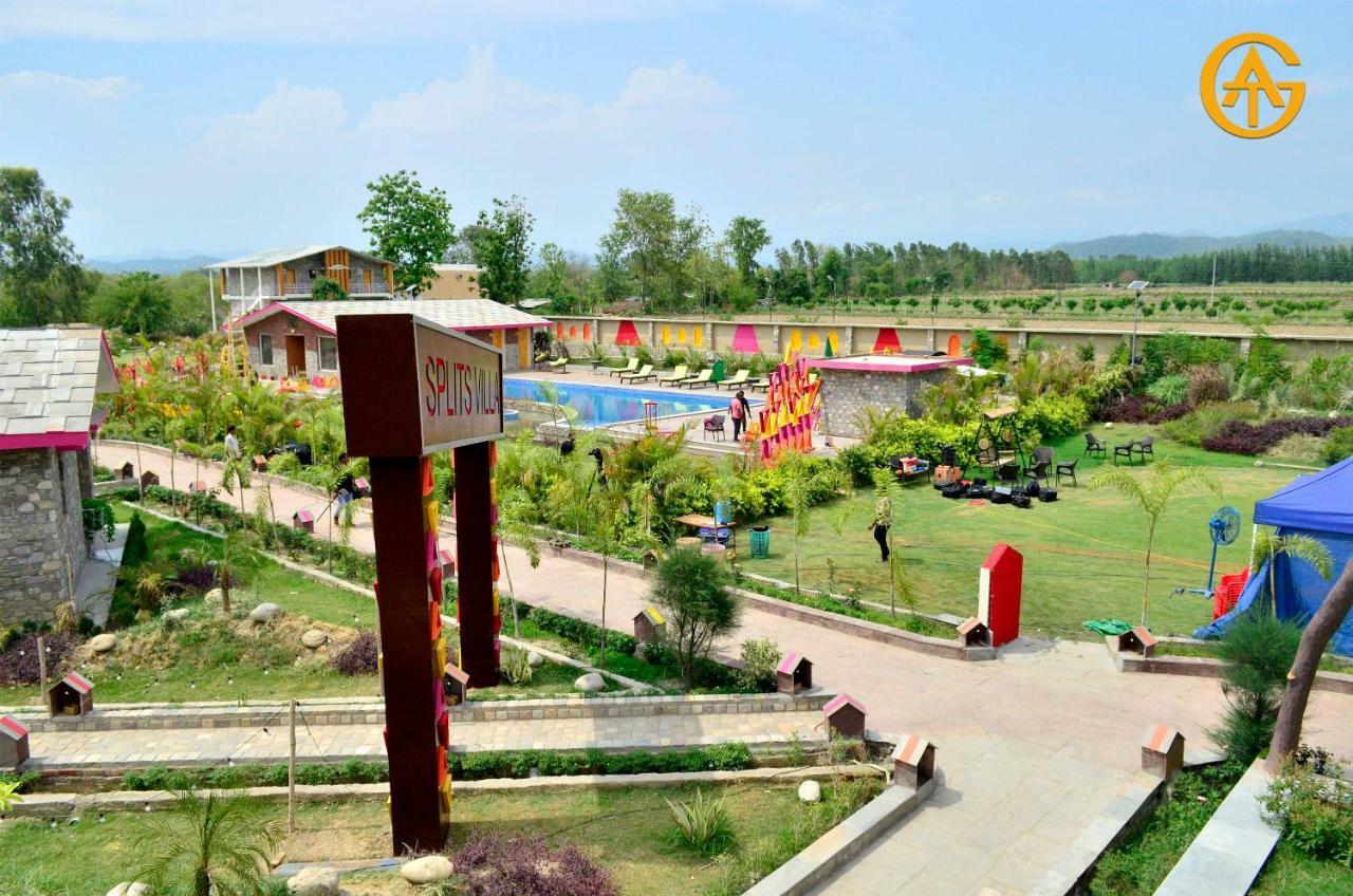 Tag Resorts The Banyan Retreat Ramnagar  Exterior photo