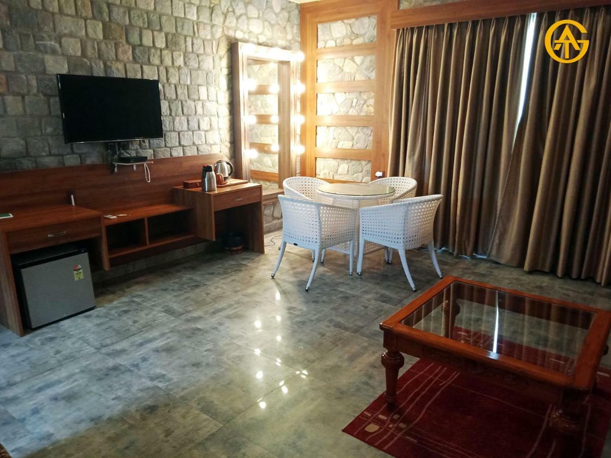 Tag Resorts The Banyan Retreat Ramnagar  Exterior photo