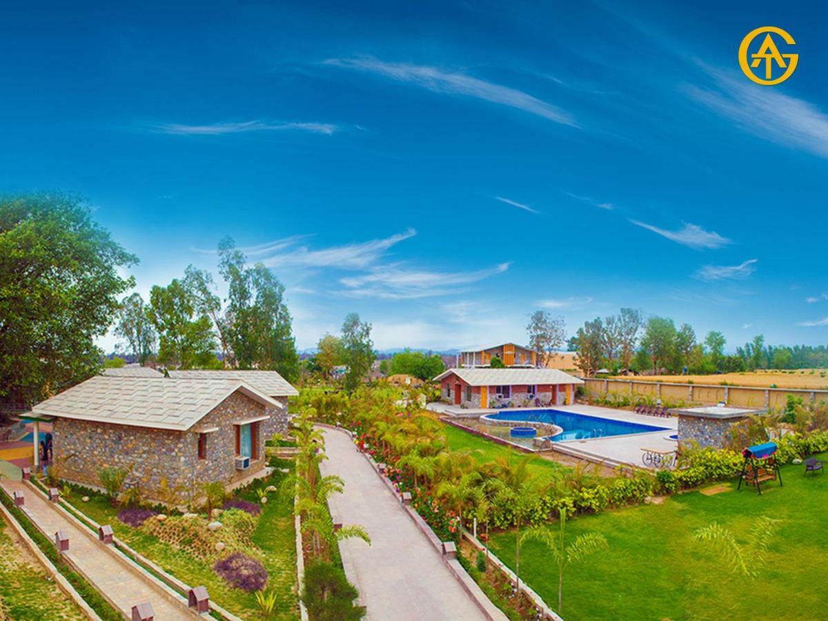 Tag Resorts The Banyan Retreat Ramnagar  Exterior photo