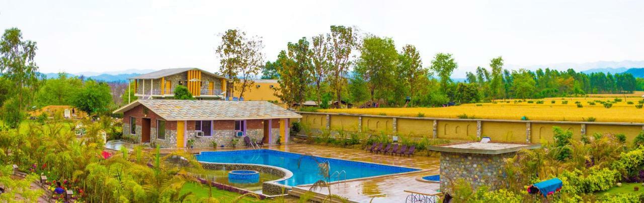 Tag Resorts The Banyan Retreat Ramnagar  Exterior photo